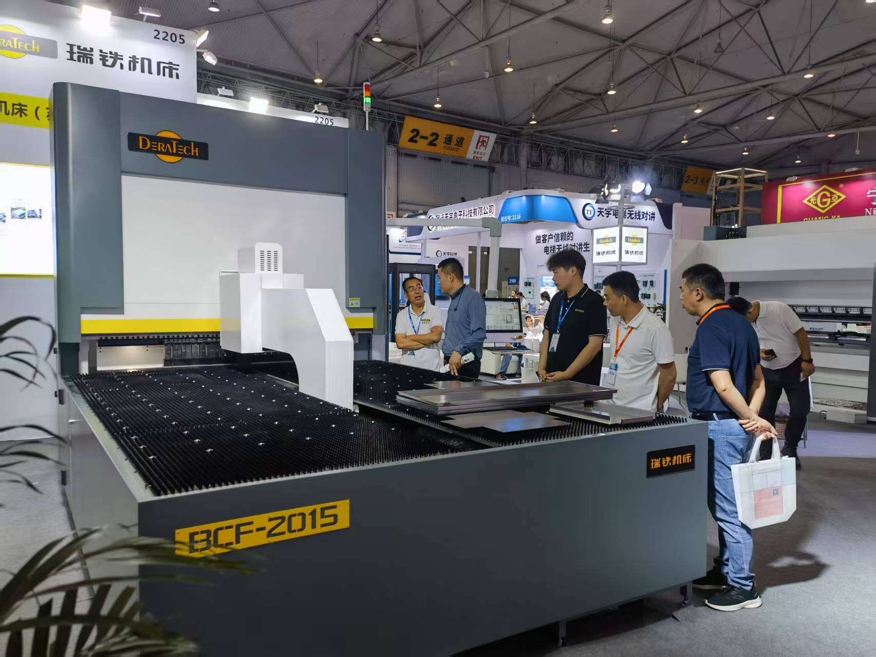 智造賦能，向“新”而行 | 瑞鐵機(jī)床2025成都國際電梯展圓滿收官